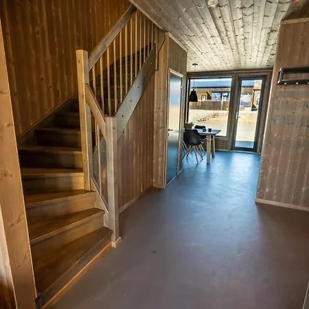 Apartment Sjohus As