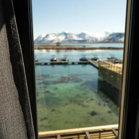 Sjohus As Apartment Risoyhamn