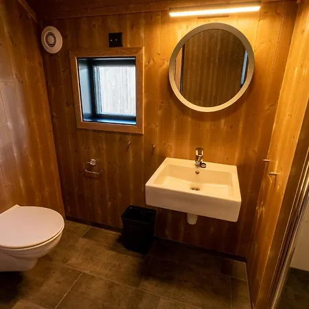 Sjohus As * Risoyhamn