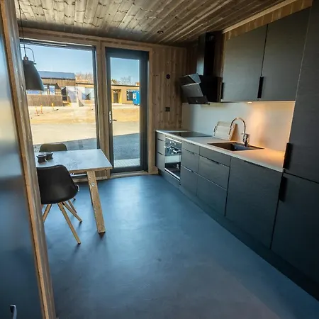 Sjohus As * Risoyhamn