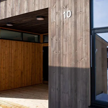 Sjohus As Appartement *